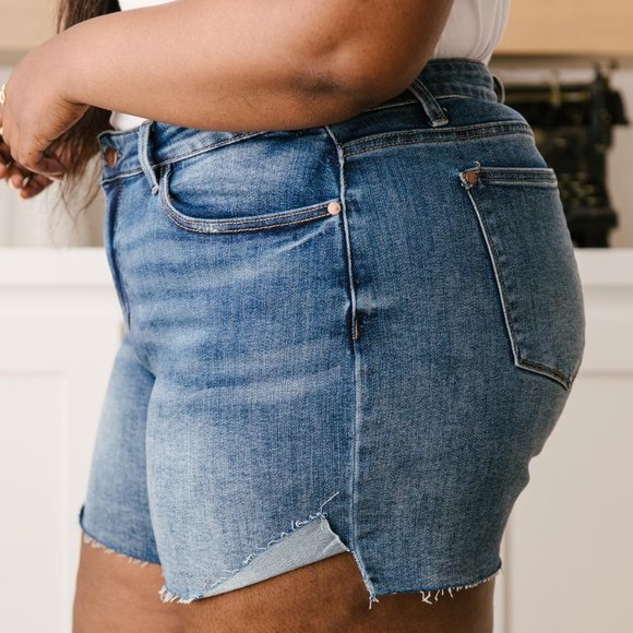Judy Blue Tulip Denim Shorts - Picture 8 of 16